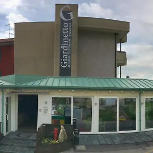 Giardinetto Hotel Scanzorosciate