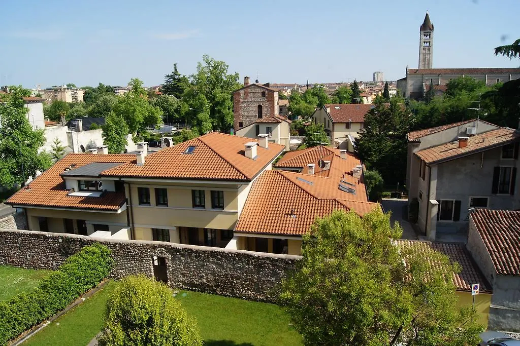 Bed & Breakfast B&B Maddalena Di San Zeno Verona Italy